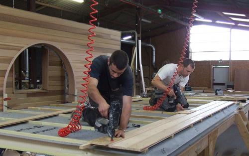 Construction de mur en ossature bois